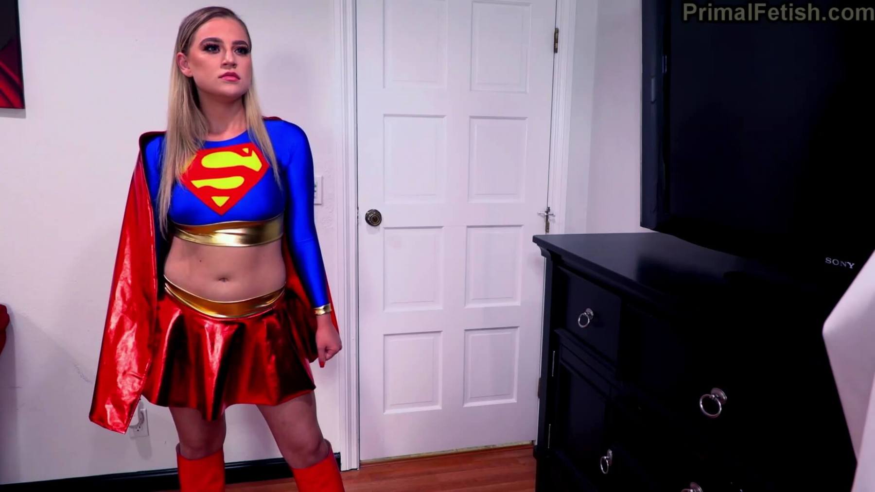 Teenage kryptonite exposure superheroine supergirl time pink first to Download file